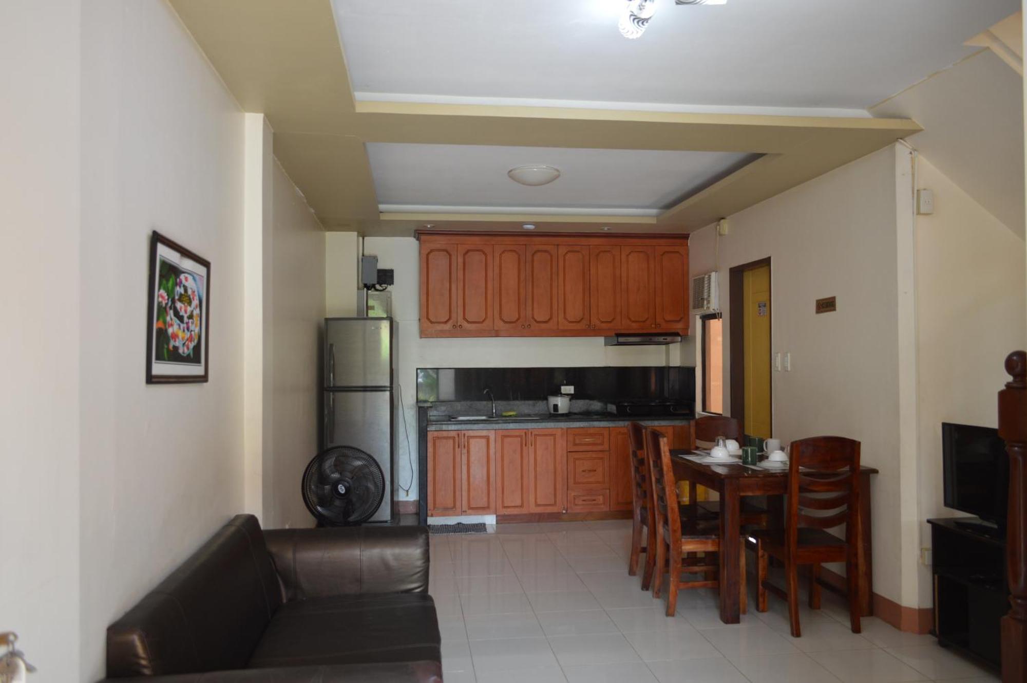 Manora Apartment Talisay  Exteriér fotografie