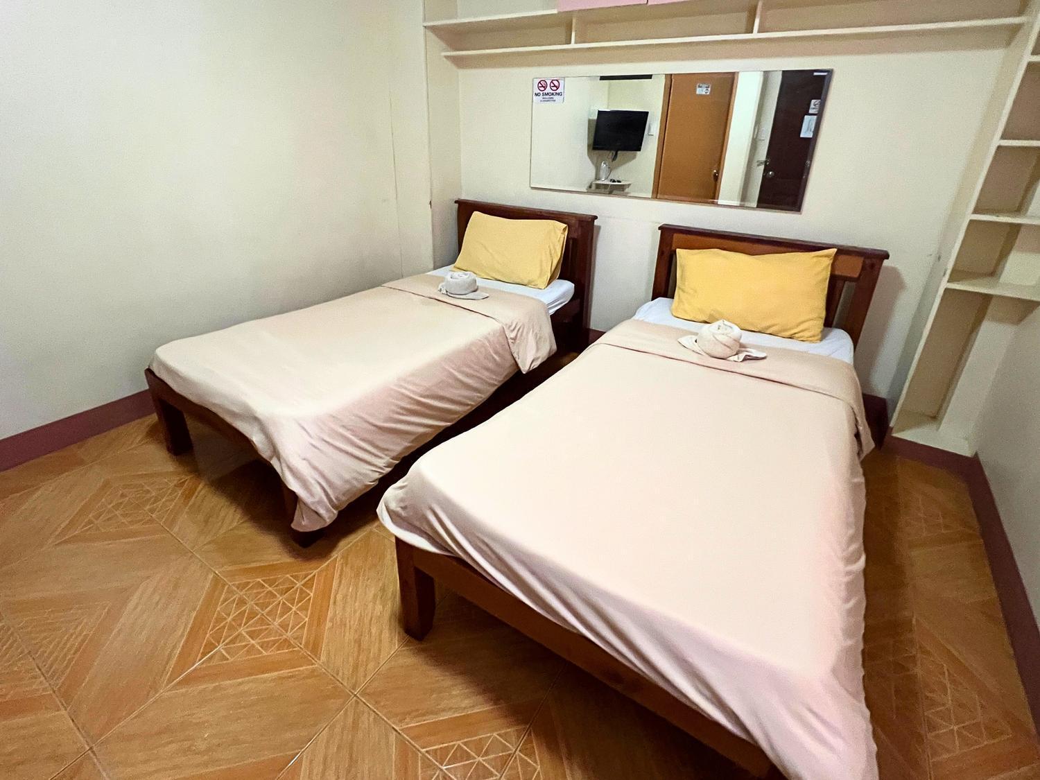 Manora Apartment Talisay  Exteriér fotografie