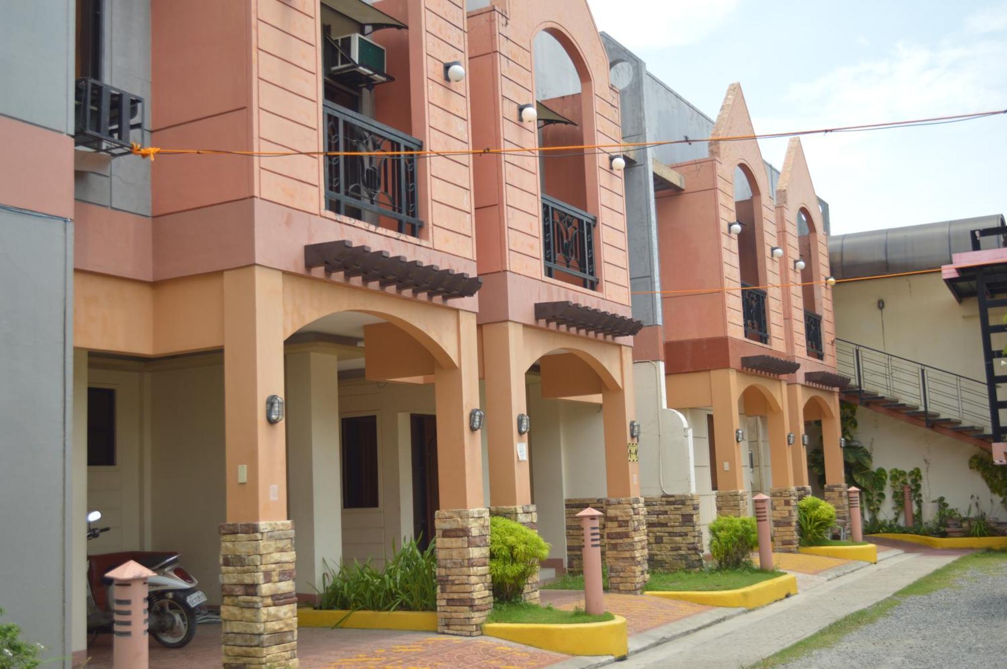 Manora Apartment Talisay  Exteriér fotografie
