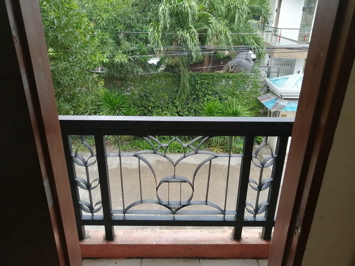 Manora Apartment Talisay  Exteriér fotografie