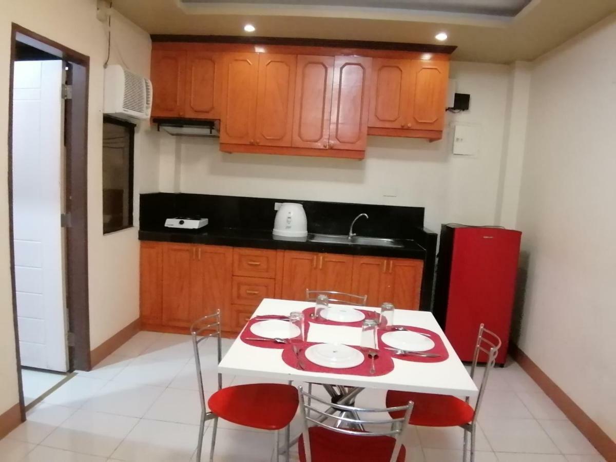 Manora Apartment Talisay  Exteriér fotografie